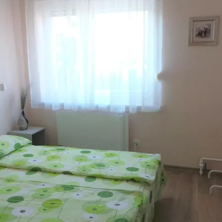 Rozalia Apartamento *