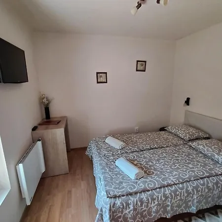 Rozalia Apartment *